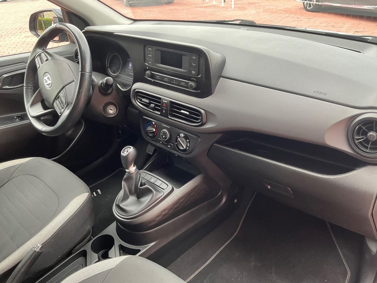 Hyundai i10 1.0 MPI Tech