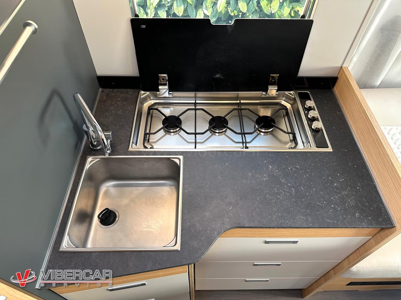 Adria Matrix 650 DC AXESS