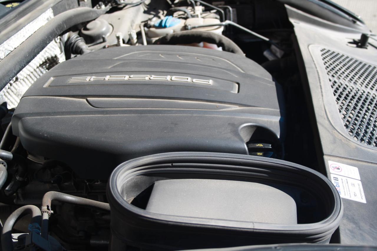 Porsche Macan 2.0 Restyling 252CV PDK - OTTIME CON