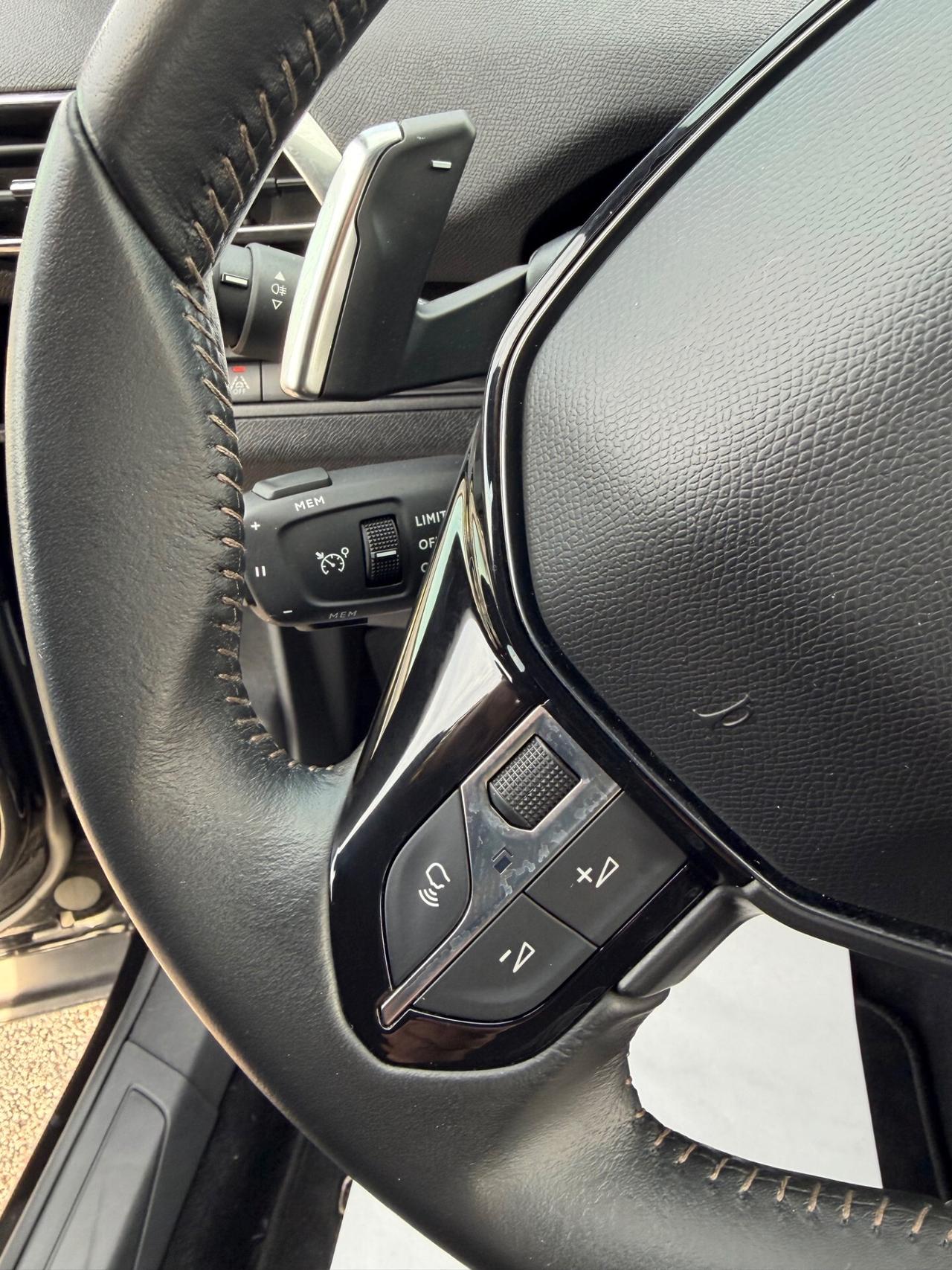 Peugeot 3008 BlueHDi 130 S&S EAT8 /BELLISSIMA/CAMERA/ANDROID