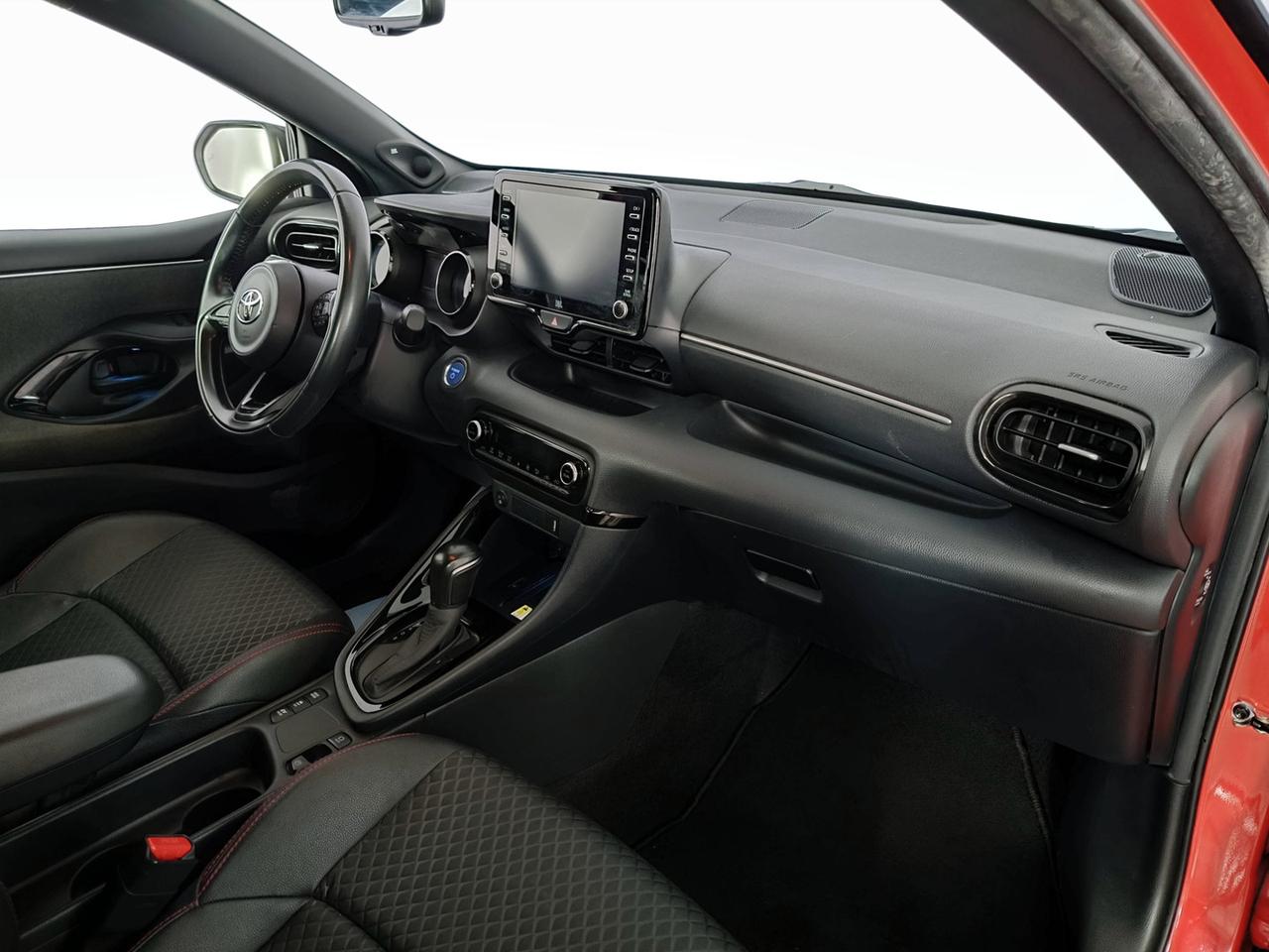 TOYOTA Yaris IV 2020 - Yaris 1.5h Premiere