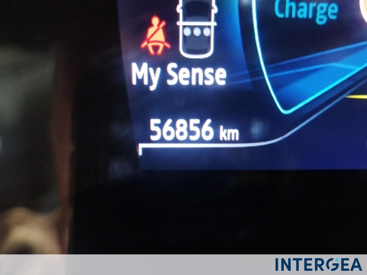 RENAULT Captur 1.6 E-Tech hybrid Intens 145cv auto