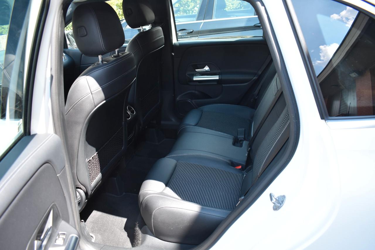 Mercedes-benz B 180 d Sport Cambio Aut.