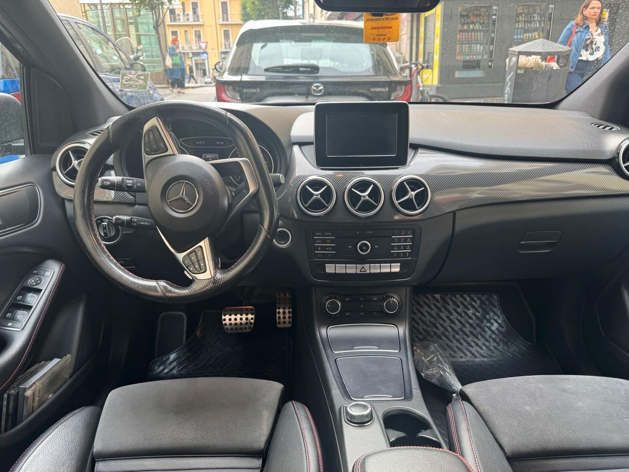 Mercedes-benz B 200 d Automatic Sport
