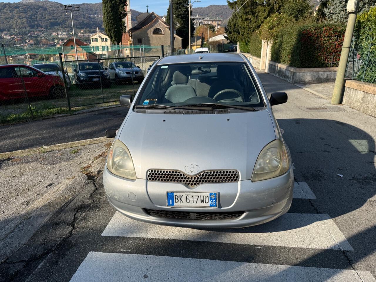 Toyota Yaris 1.3i 16V cat 5 porte aut. Sol