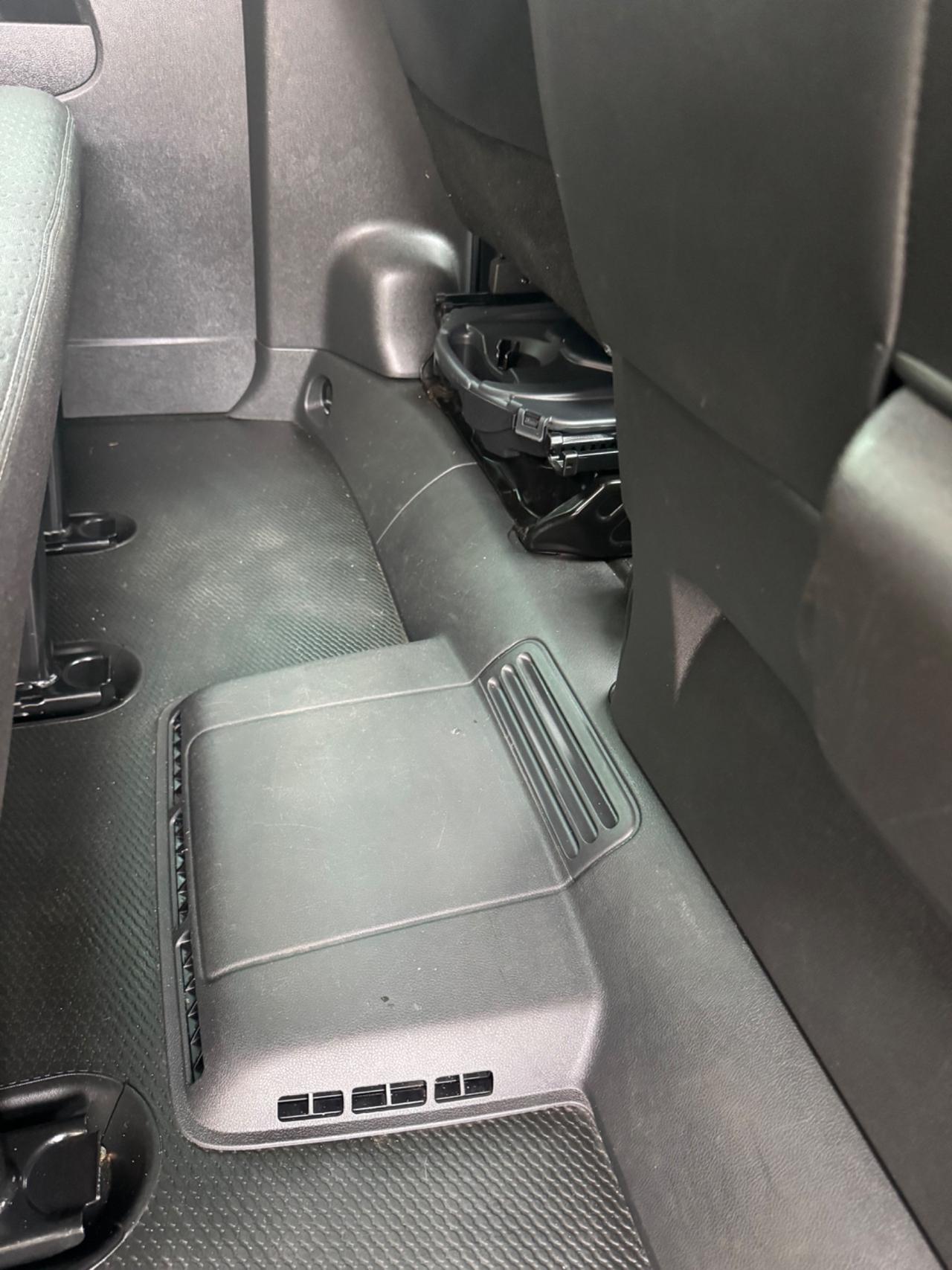 Opel Vivaro 9 posti
