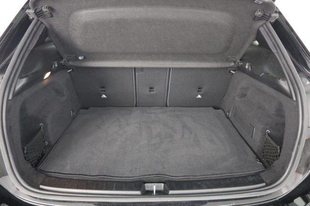 MERCEDES-BENZ CLA sse GLA GLA 180 d Automatic Business