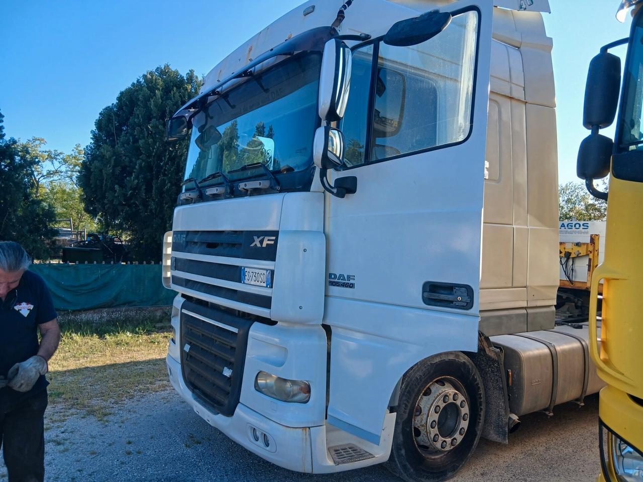 DAF 105 460