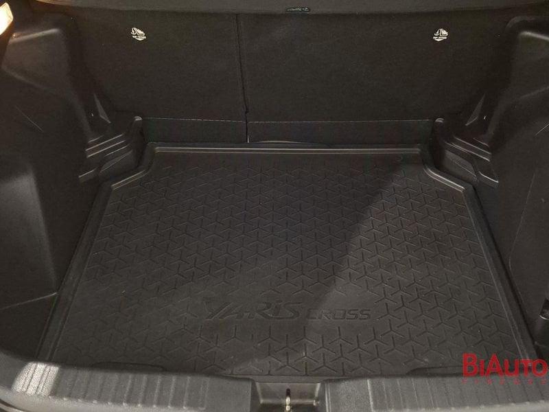 Toyota Yaris Cross Yaris Cross 1.5h Active fwd 116cv e-cvt