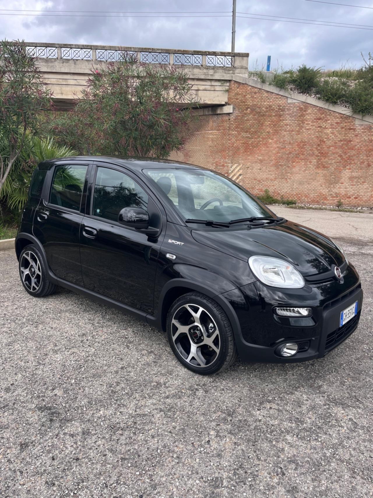 Fiat Panda 1.0 FireFly S&S Hybrid Sport