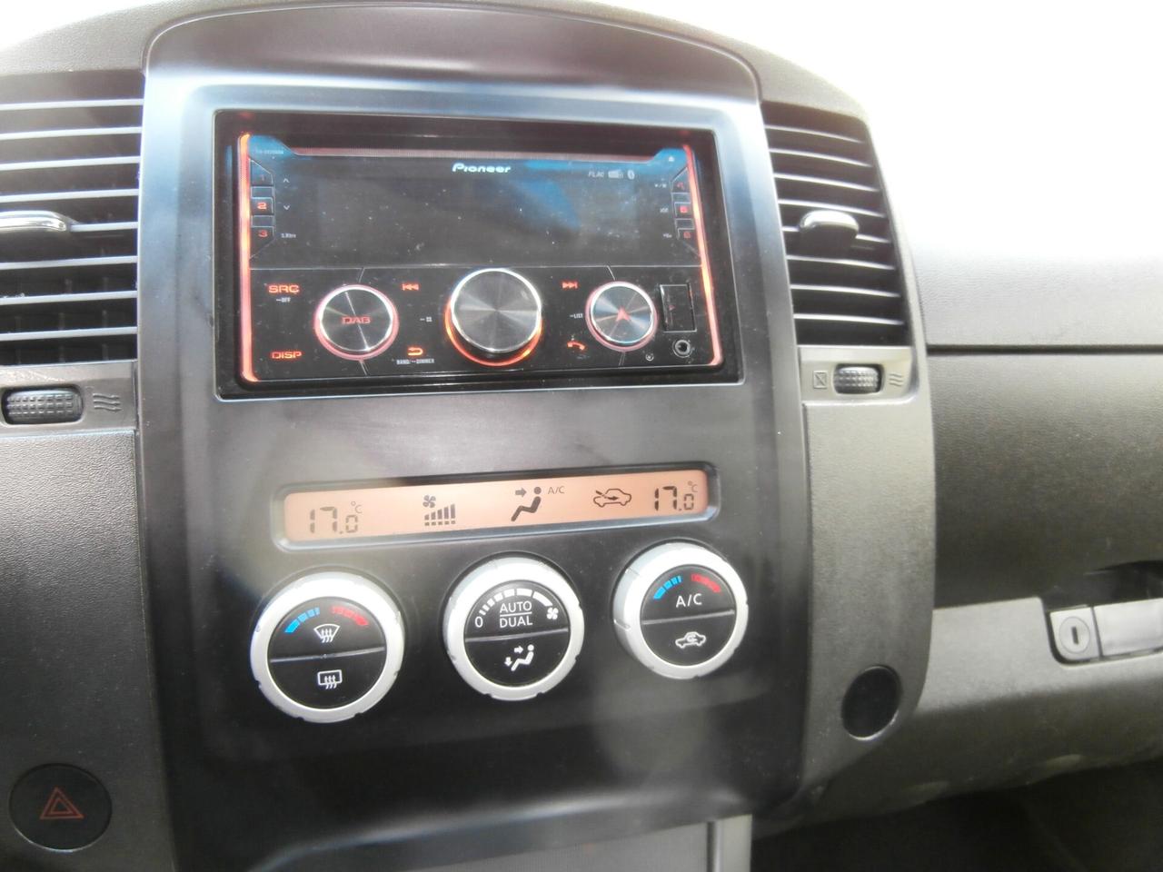 Nissan Navara 2.5 dCi 190CV 4 porte Double Cab