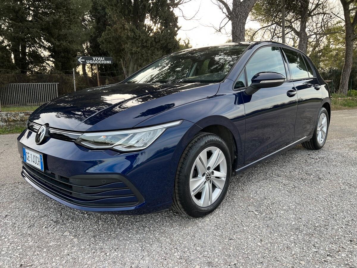 Volkswagen Golf 1.0 eTSI EVO DSG Life