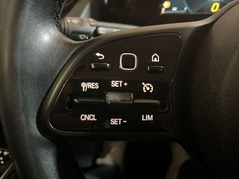 Mercedes-Benz GLA 200 d Business auto