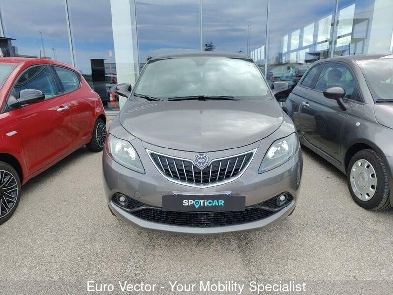 Lancia Ypsilon 0.9 TwinAir 5 porte Metano Ecochic Gold