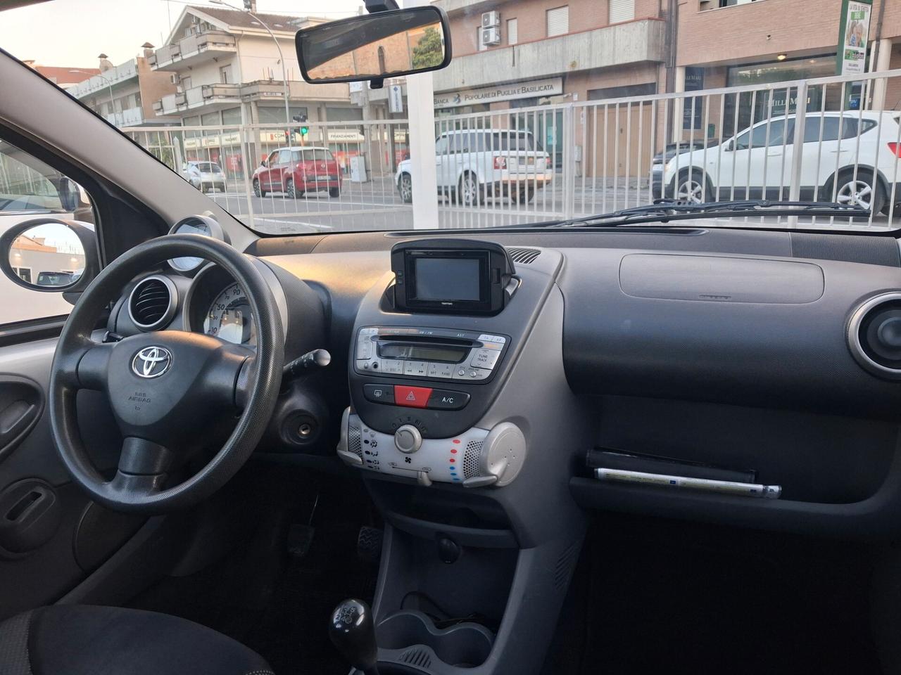 Toyota Aygo 1.0 12V VVT-i 5 porte