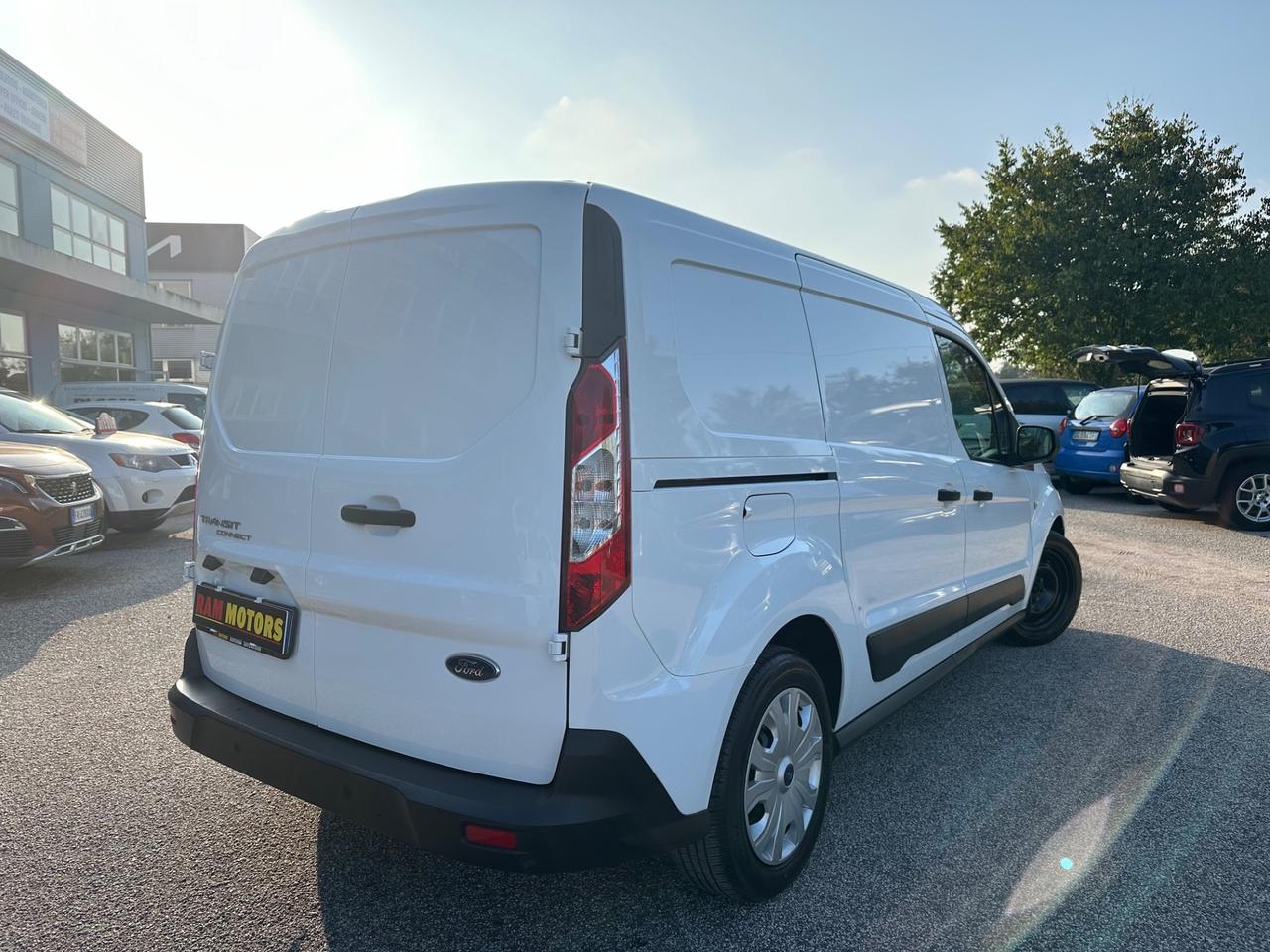 Ford Tourneo Connect 1.5 100 CV Titanium PROBLEMI AL MOTORE