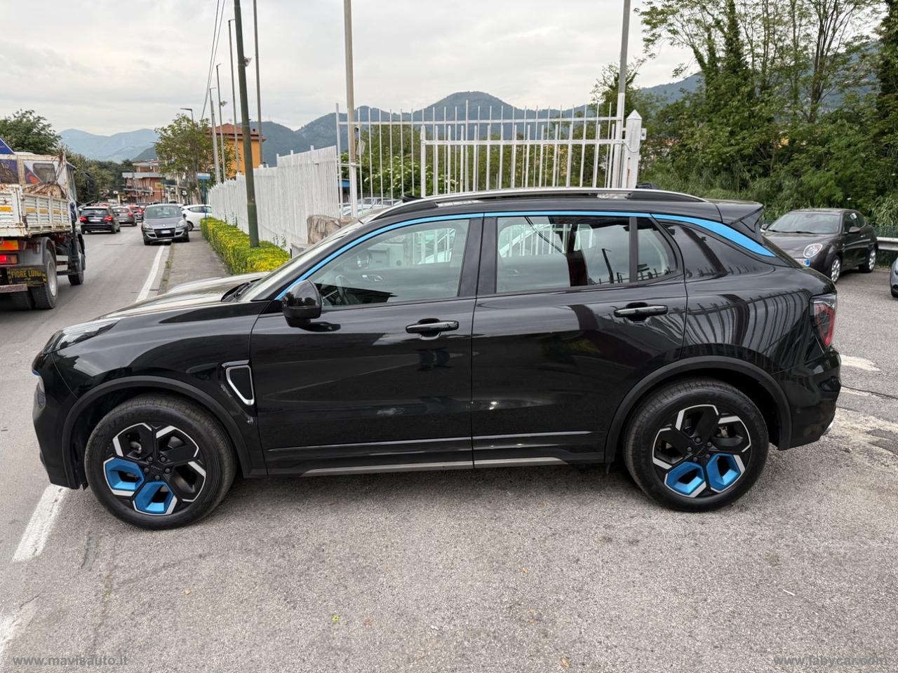 LYNK&CO 01 HEV