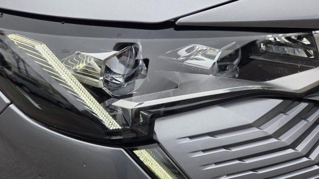 PEUGEOT 3008 BlueHDi 130 S&S EAT8 GT Pack PERMUTE UNICOPROPR.