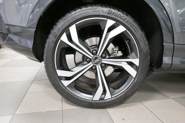 AUDI Q3 SPB 40 TDI quattro S tronic Identity Black S Line