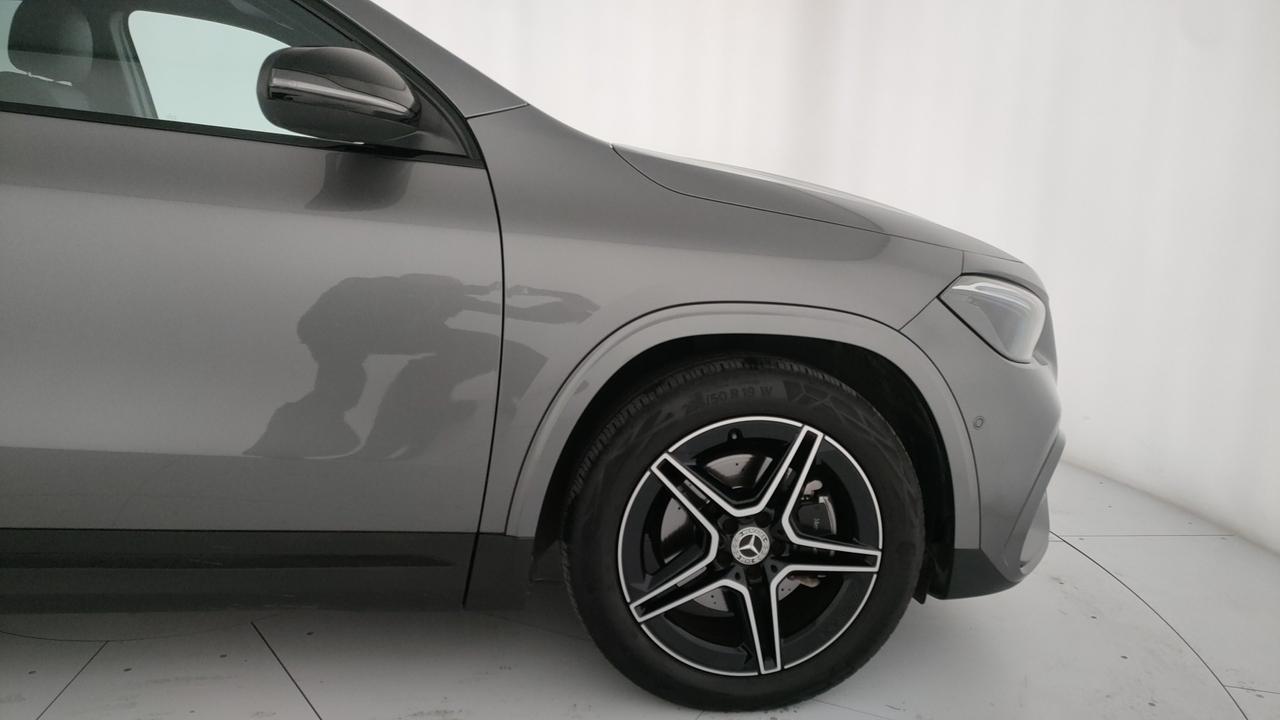 Mercedes-Benz GLA-H247 2023 - GLA 200 d AMG Line Advanced Plus auto