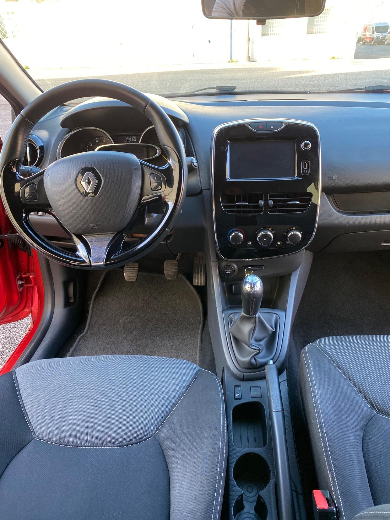 Renault Clio Sporter 1.5 dCi 8V 90CV Start&Stop 83gr. EcoBusiness