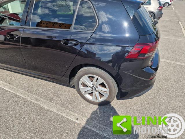 VOLKSWAGEN Golf 2.0 TDI 115 CV SCR Life in ordine di meccanica