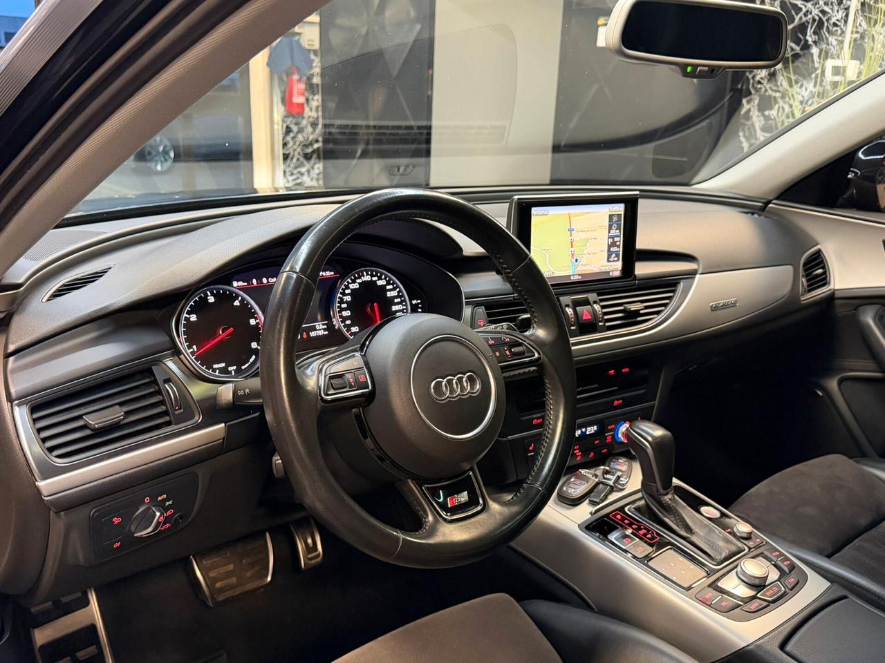 Audi A6 Avant 3.0 TDI S tronic S-Line