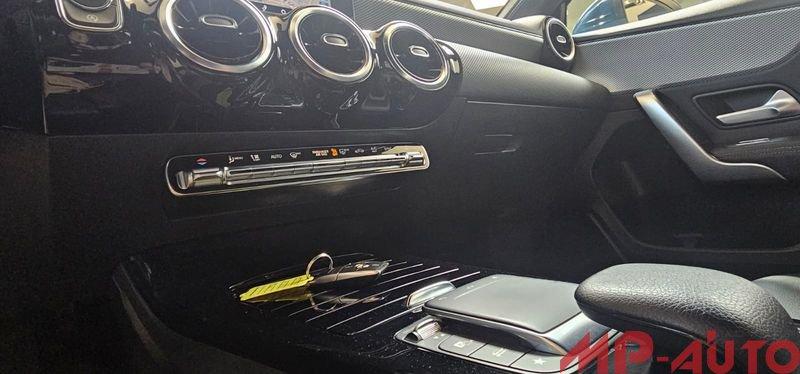 Mercedes-Benz Classe A A 180 d Automatic Advanced IVA ESPOSTA - MANUTENZIONI REGOLARI