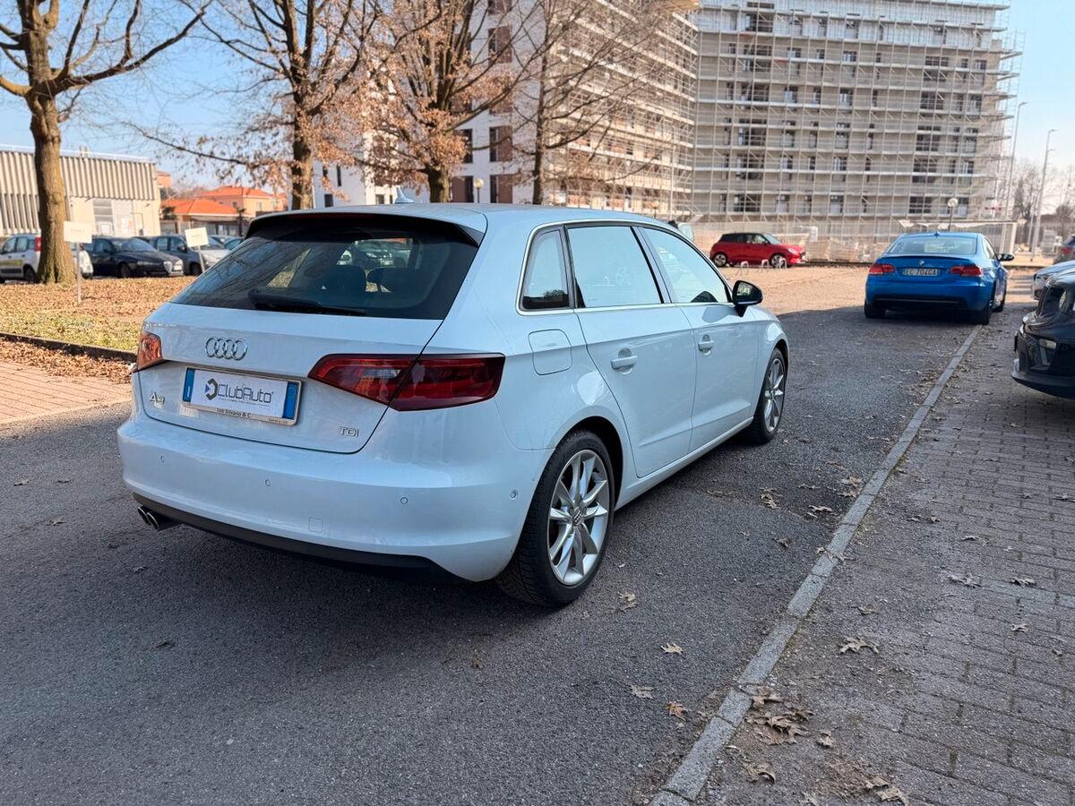 Audi A3 2.0 tdi Ambition 150cv s-tronic E6