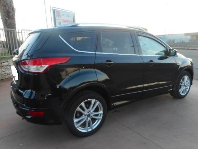 Ford Kuga 2.0 TDCI 150 CV S&S 4WD Powershift Titanium