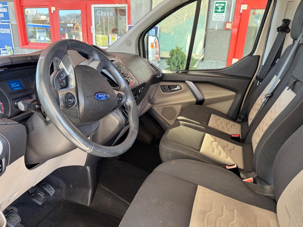 Ford Tourneo Custom Tourneo Custom 300 2.2 TDCi 155CV PL Titanium