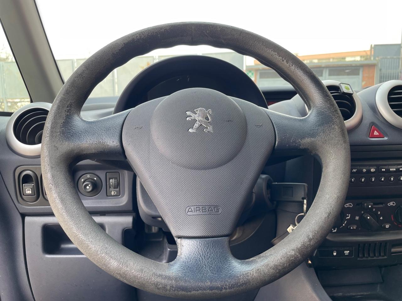 Peugeot 1007 1.4B 140mila KM Super Full Ottima 2007