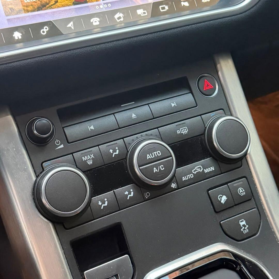 Land Rover Range Rover Evoque - 241CV
