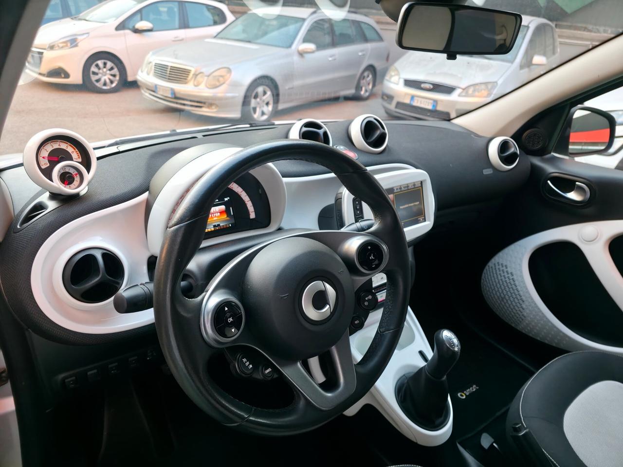 Smart ForFour 70 1.0 Passion