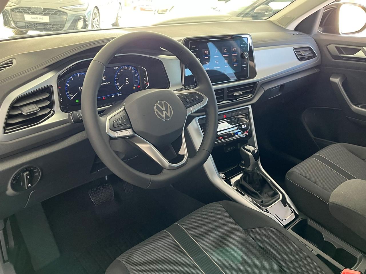 VOLKSWAGEN T-Roc 2022 T-Roc 1.5 tsi R-Line Plus dsg
