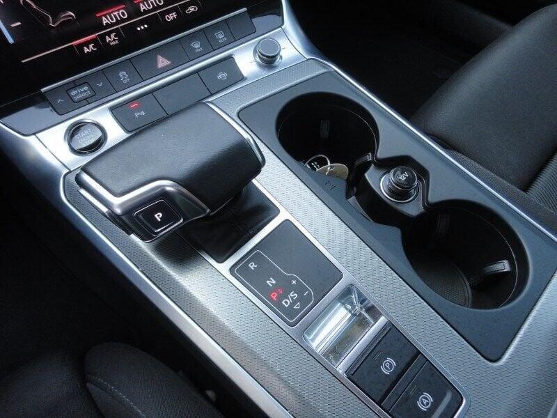 Audi A6 A6 Avant 40 2.0 TDI quattro ultra S tronic Business Sport