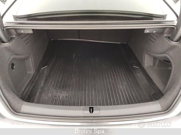 Audi A5 40 TDI quattro S tronic S line edition