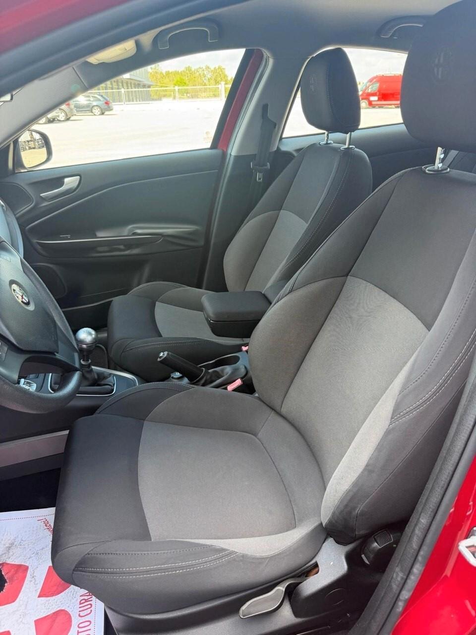 Alfa Romeo Giulietta 1.4 T-Jet 105cv