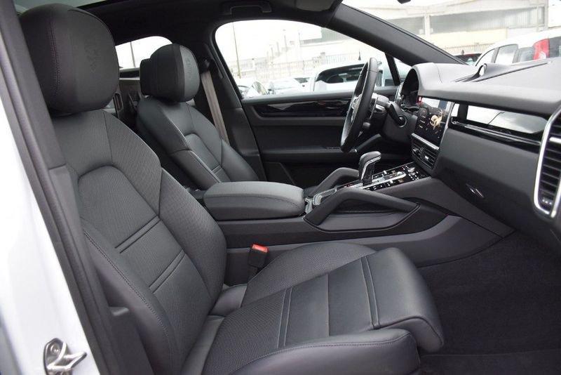 Porsche Cayenne Coupè Cayenne Coupé 3.0 E-Hybrid Platinum Edition *schermi,full*