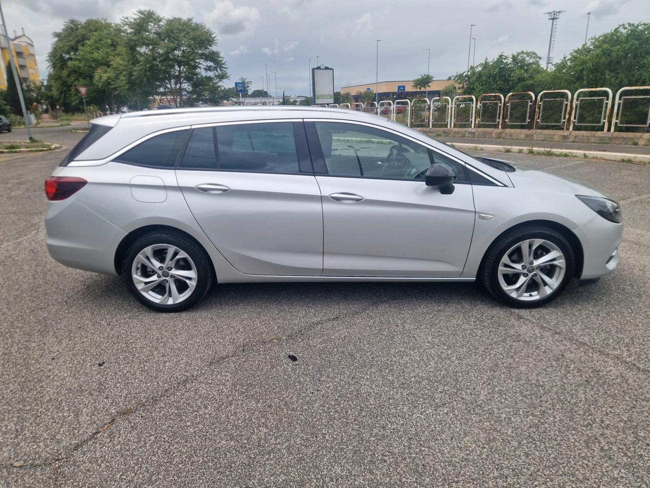Opel Astra sw 1.5 130cv Automatica Full