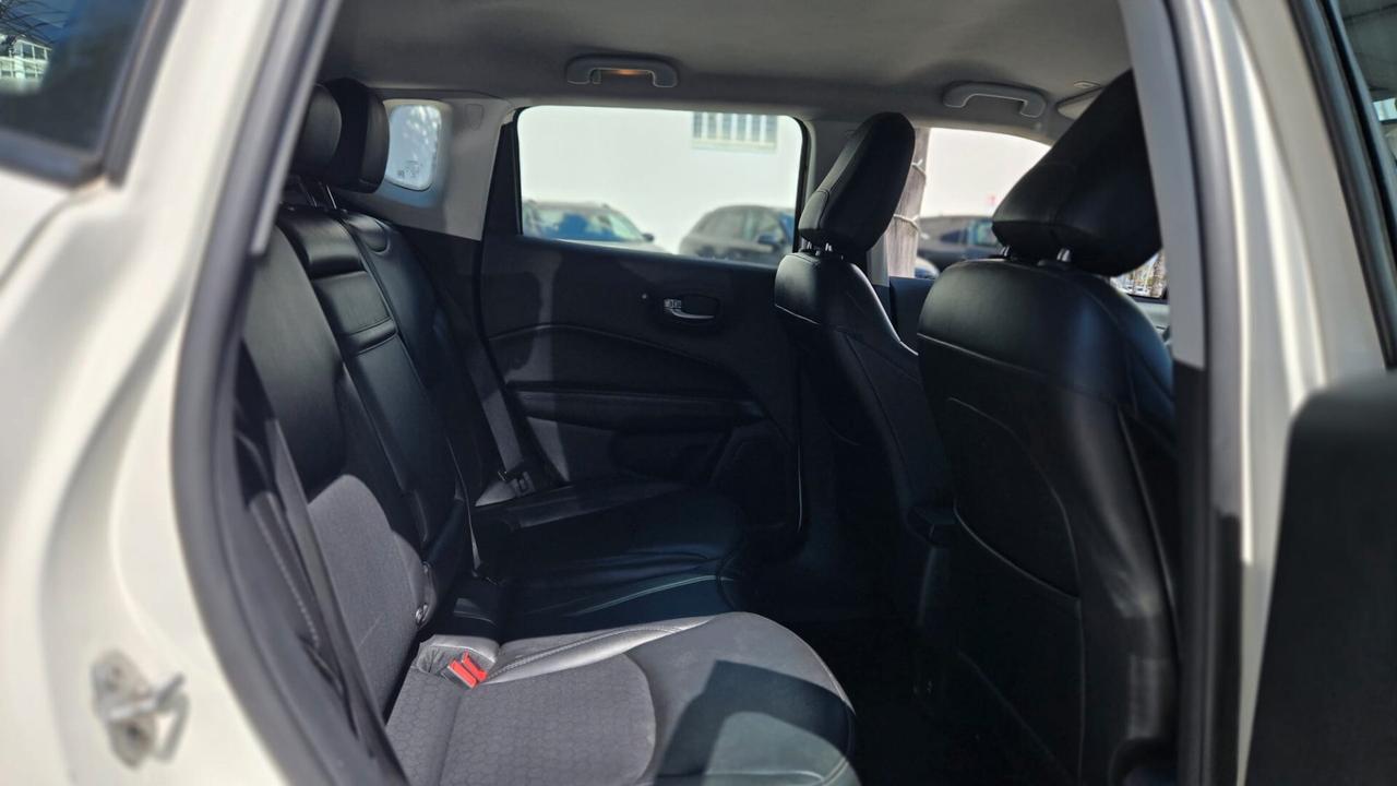 Jeep Compass 1.6 mjt Night Eagle 2wd 120CV Pelle Uff Italy USB