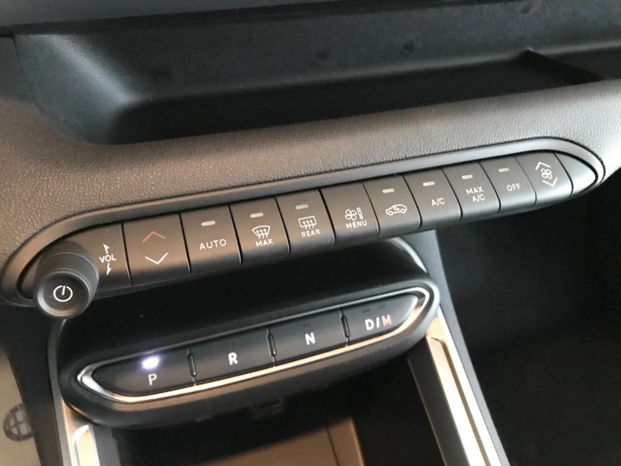 Jeep Avenger 4XE 1.2 Turbo 145 CV MHEV Upland