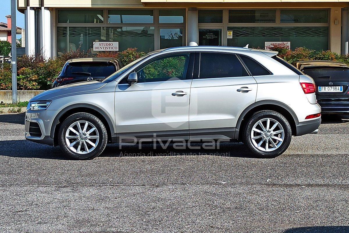 AUDI Q3 2.0 TDI 150 CV Business