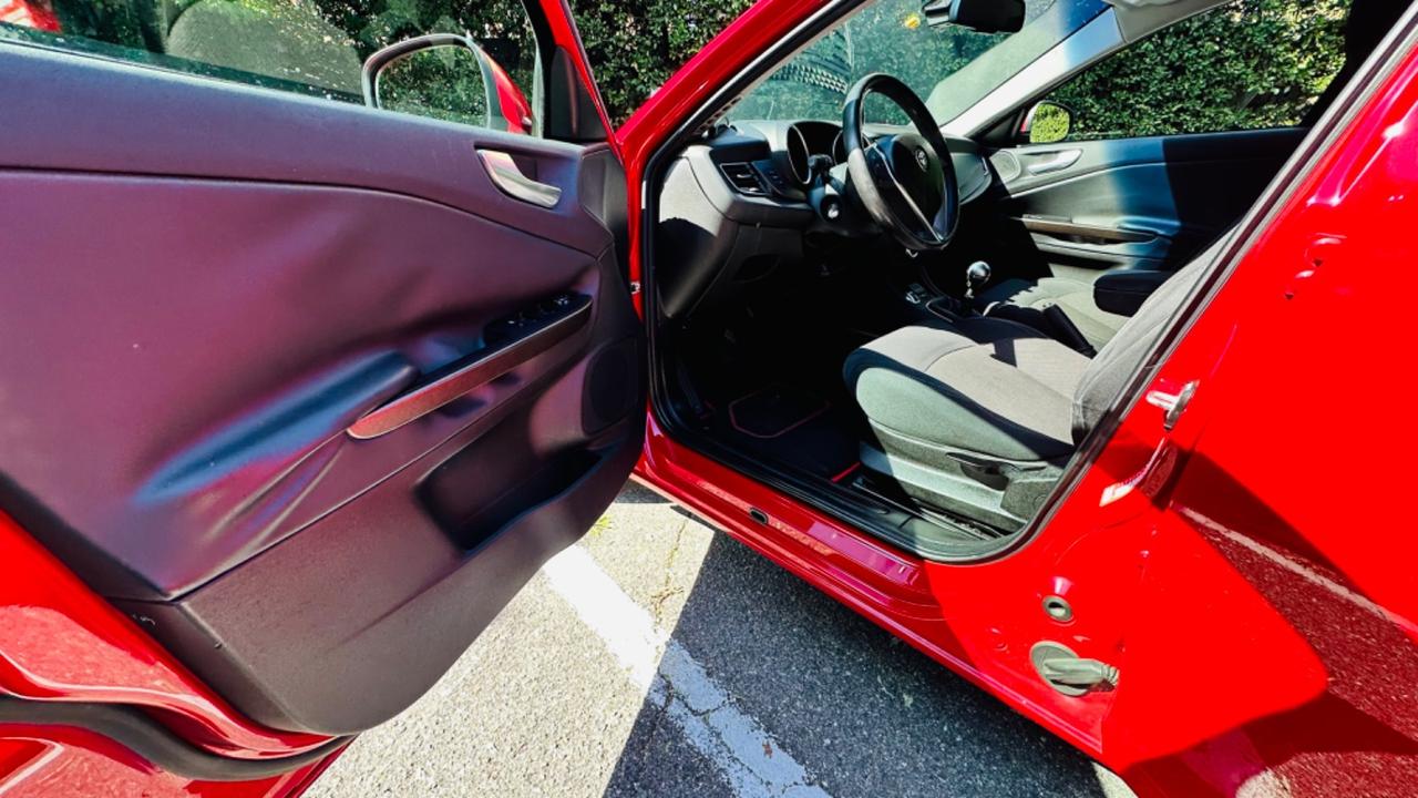 Alfa Romeo Giulietta 1.6 JTDm-2 120 CV.euro6b.o.k. neopatentati