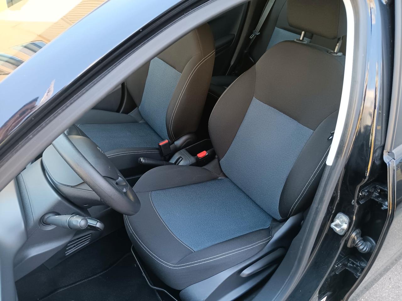 Peugeot 208 PureTech 68 5 LIKE NEOPATENTATO