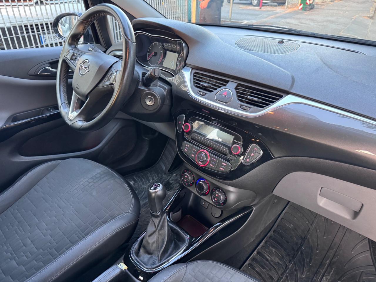Opel Corsa 1.4 GPL valido fino a 2036 garanzia 12 mesi