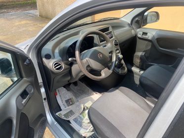 FIAT PANDA 1.3 MJT 4x4 CATENA APPENA SOSTITUITA MOLTO BELLA
