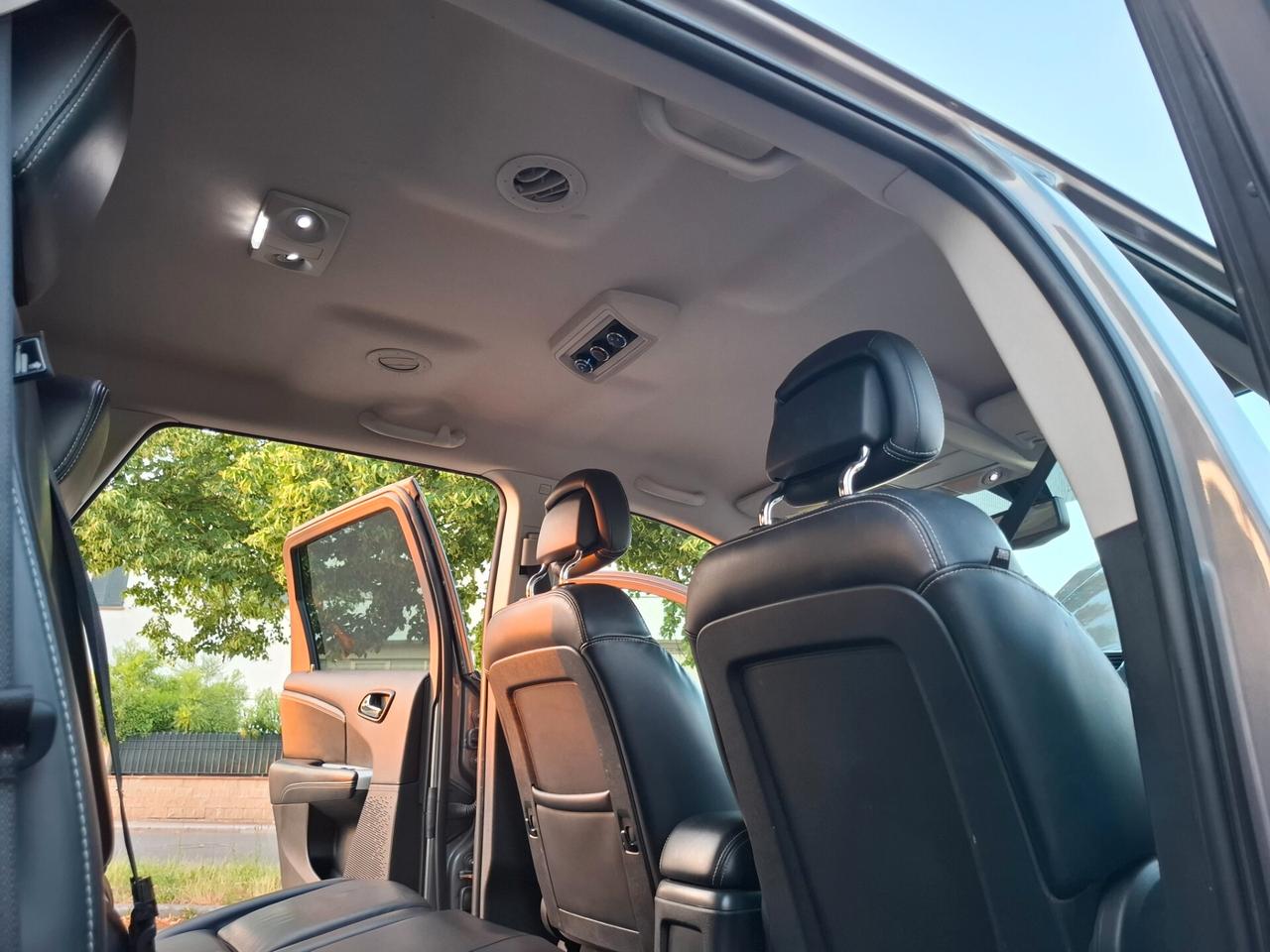 Fiat Freemont 2.0 Multijet 170 CV Black Code