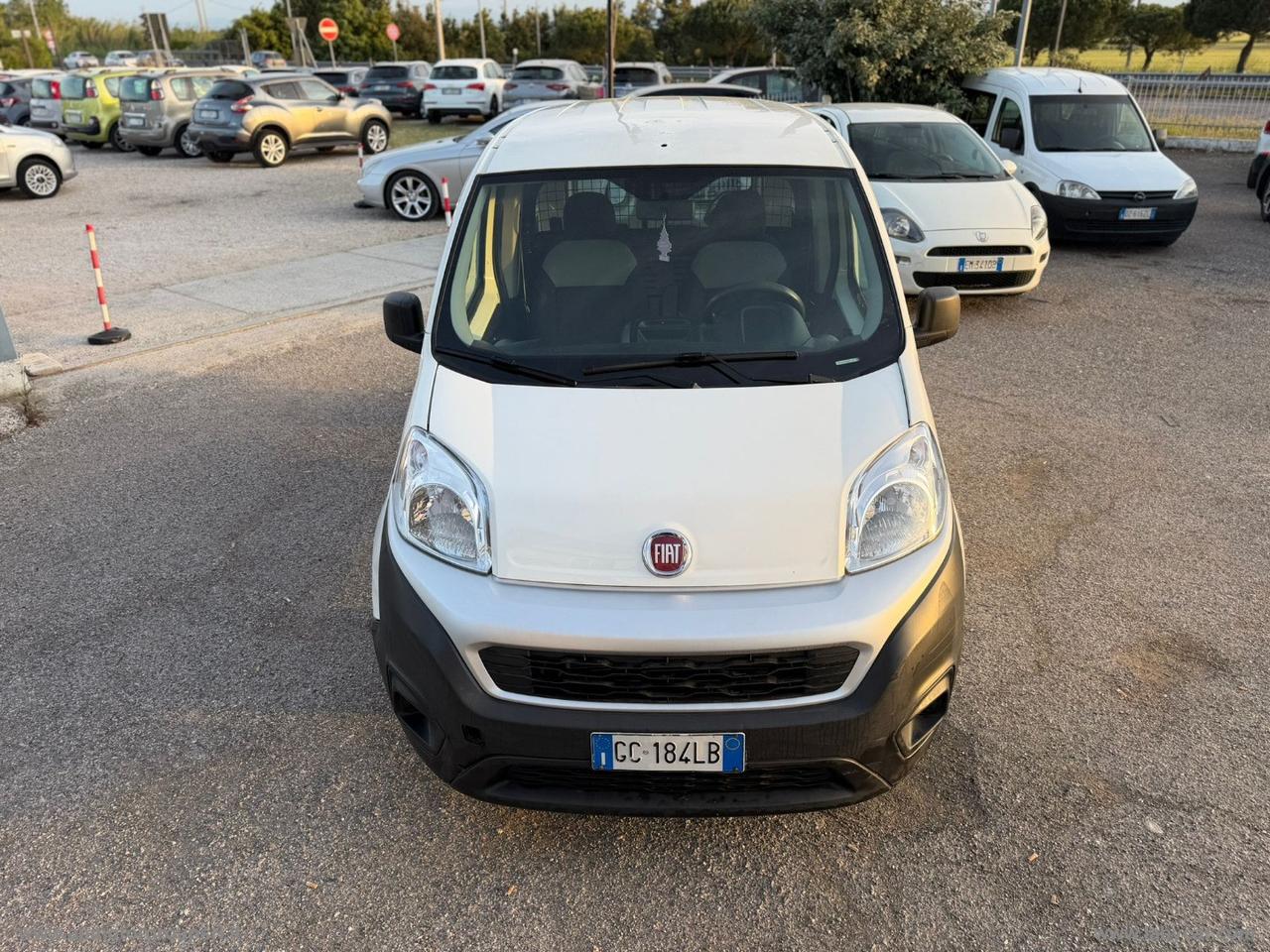 Fiorino 1.3 MJT 95CV Cargo SX SEMIVETRATO