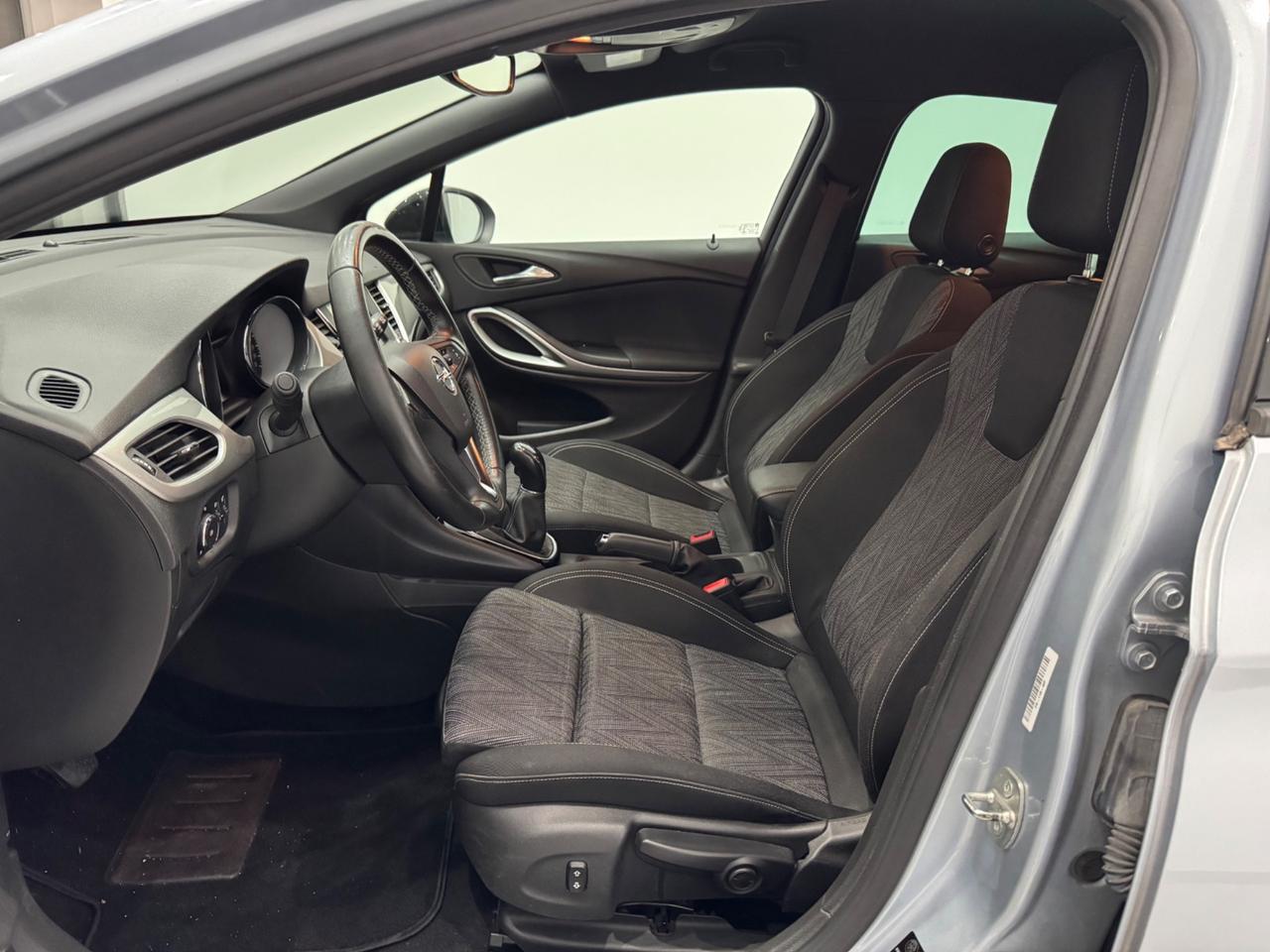 Opel Astra 1.5 CDTI 105 CV S&S 5 porte Business Elegance